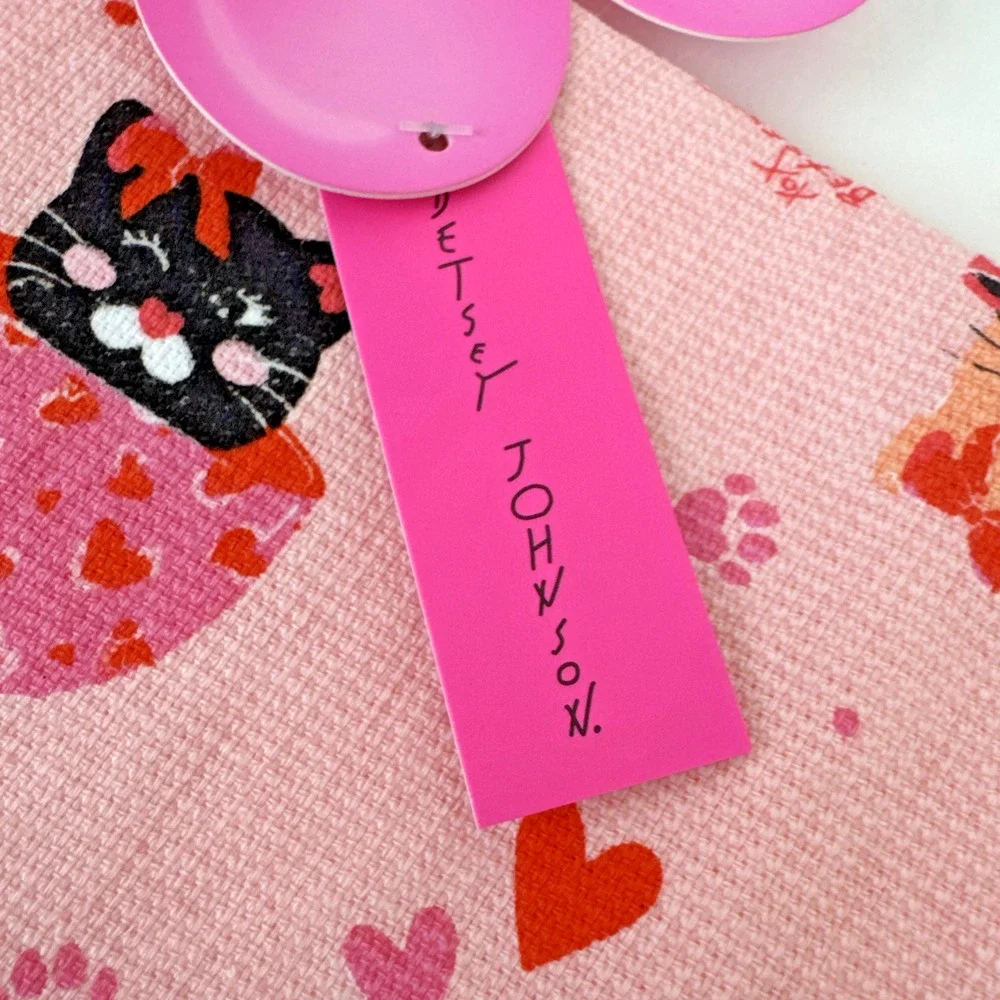 Betsey Johnson kitchen towels cats hearts pink orange valentines 100% cotton new
